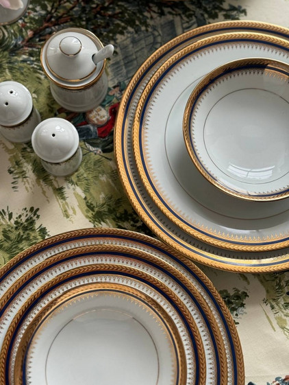 Закусочная тарелка  Fabriqué et Des Mattres Pour la Collection Décoré par Porcelainiers Ideal Passion Authentique Porcelaine de Prestige LIMOGES FRANCE
