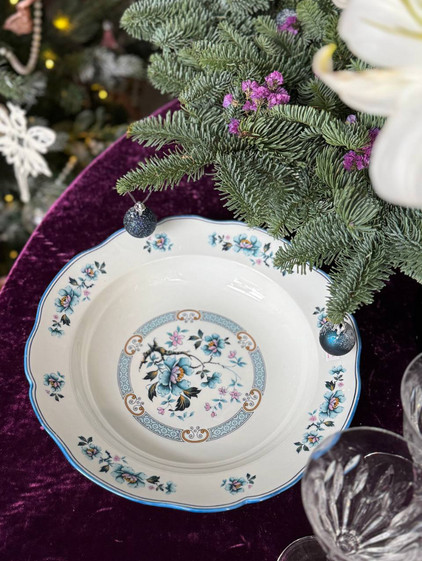 Блюдо-салатник RAYNAUD  LIMOGES FRANCE  и фабрики декорирования CHAPUS FRIRES