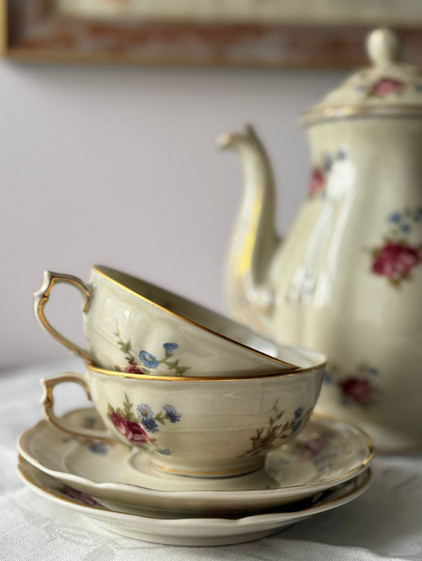 Антикварная Чайная Пара Лиможского Фарфора BERNARDAUD & CO  Limoges France