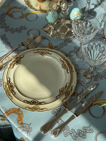 Тарелка столовая  от легендарного BERNARDAUD  LIMOGES FRANCE серия LUXE PORCELAINOR PARIS COQUILLE